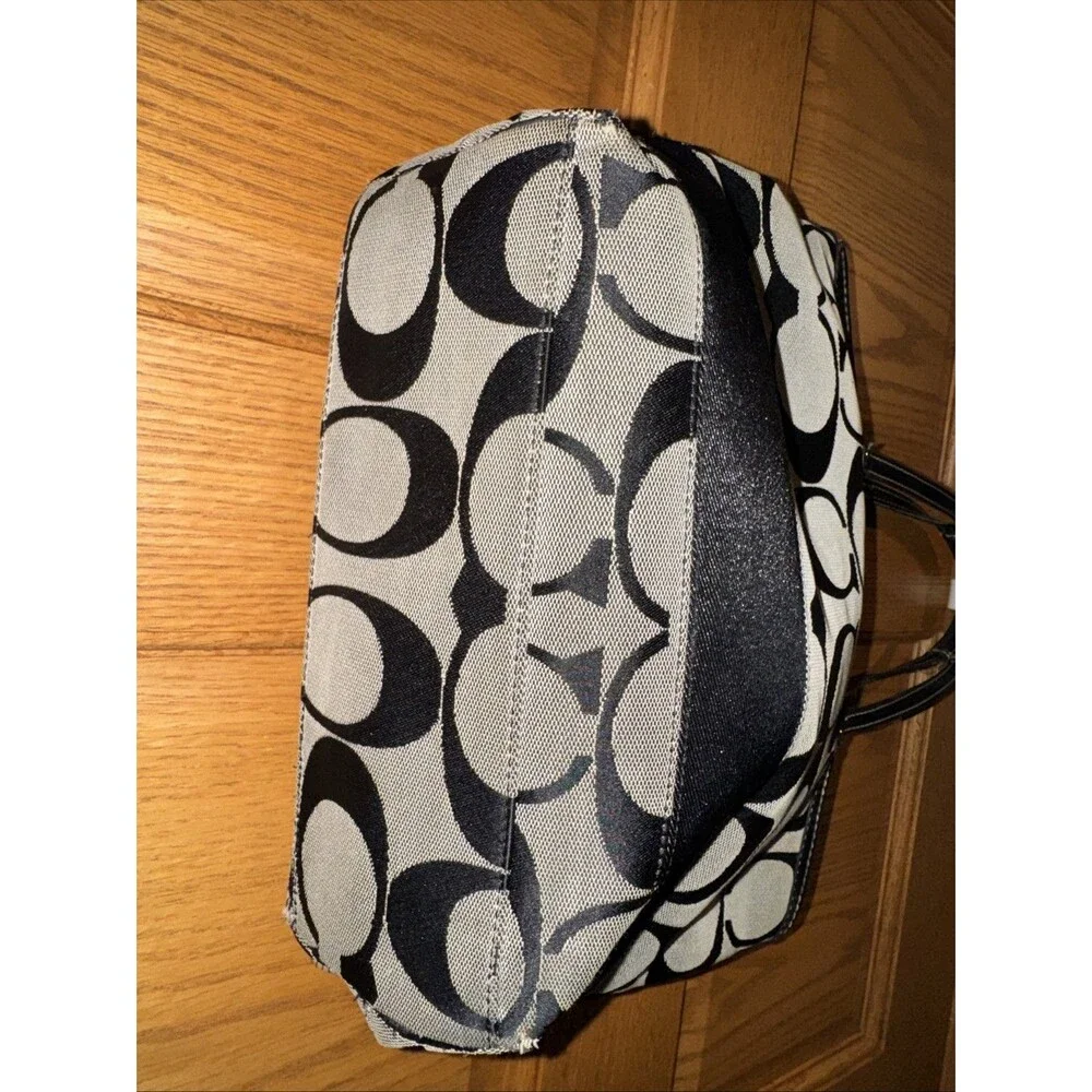 Vtg Coach Signature Canvas Handbag Black Stripe Black Gray Double Handles 13x9”